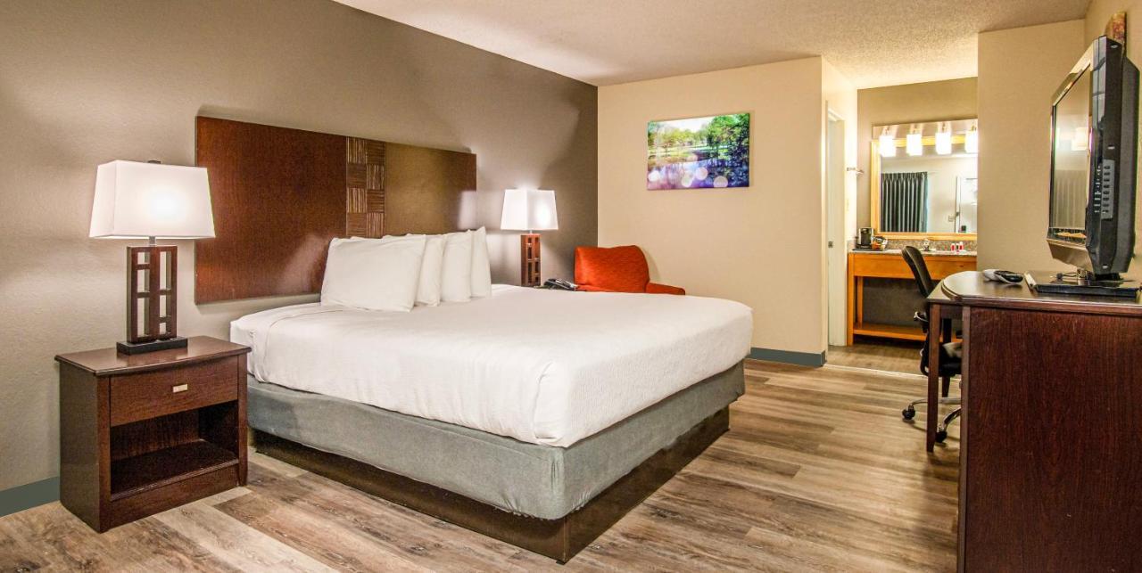 Lake View Inn Granbury Εξωτερικό φωτογραφία